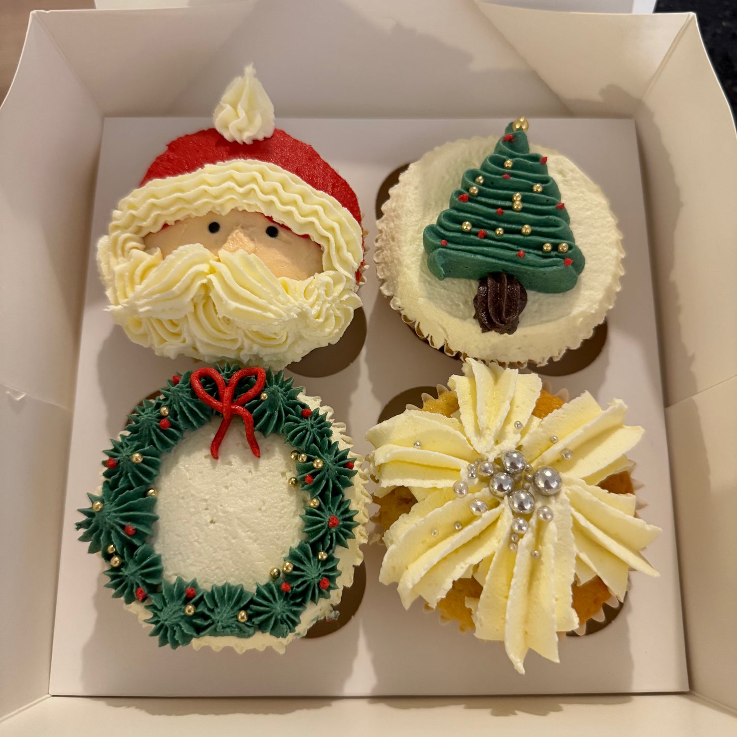Christmas Cupcake Decorating Workshop 01/12